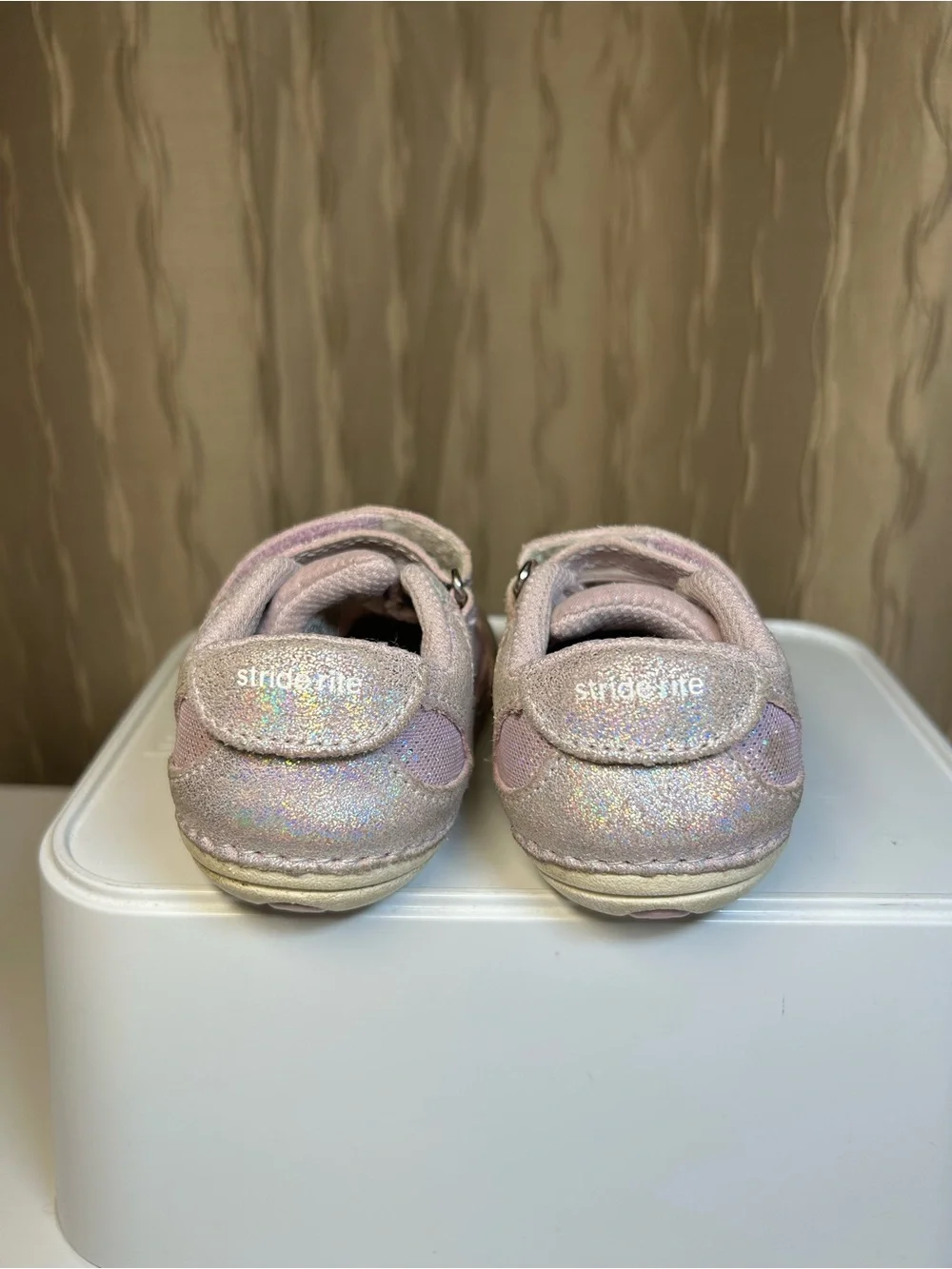 Stride Rite SM Jazzy Baby Girl’s 5M Pink Silver Sparkle Velcro Sneakers